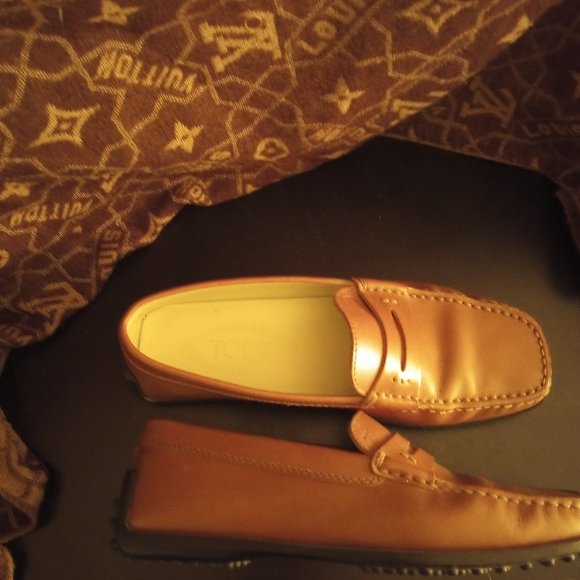 Tod's Leather Loafers - Picture 5 of 5